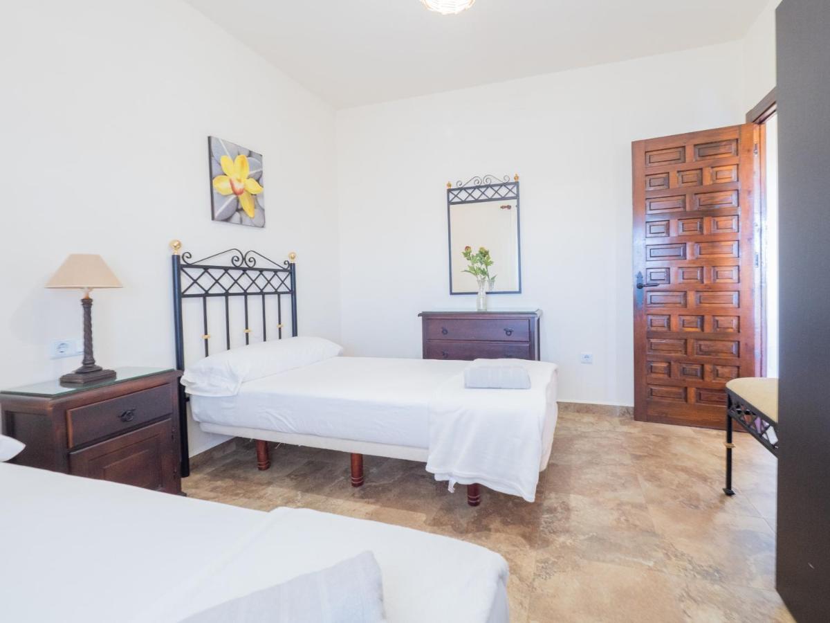 Cubo'S Finca La Higuera Alhaurín de la Torre Dış mekan fotoğraf